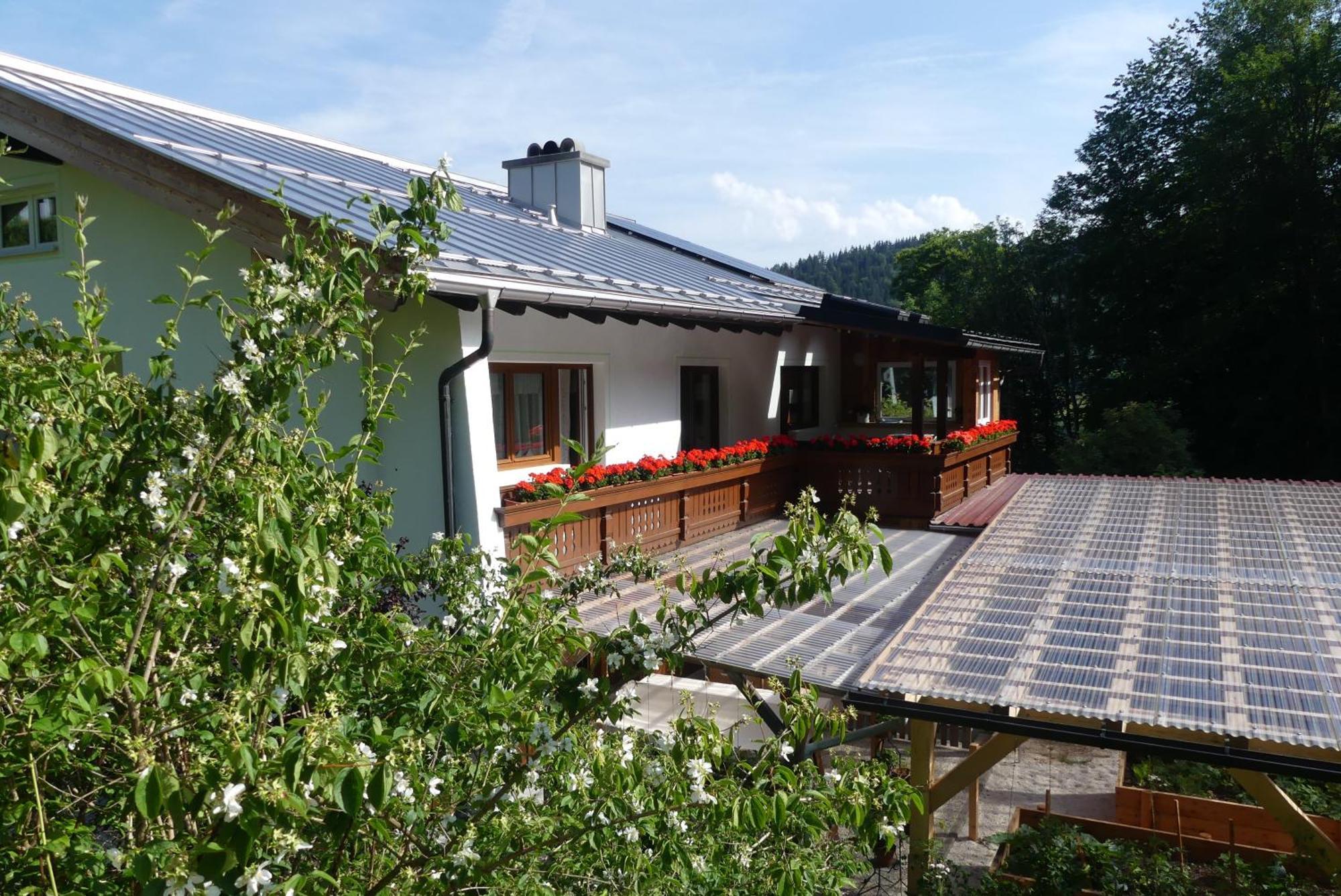 ברכטסגאדן Ferienwohnungen Haus Kunterbunt מראה חיצוני תמונה